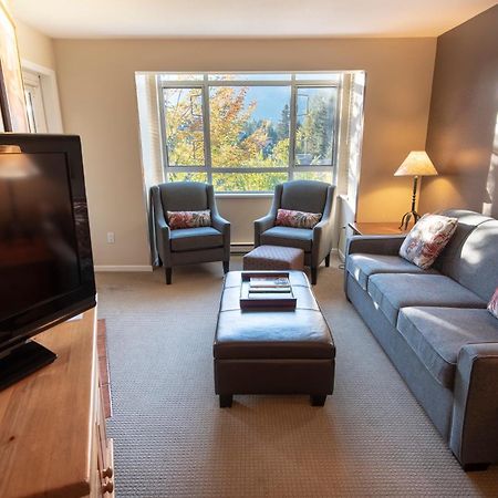 Whistler Town Plaza By Latour Hotels And Resorts 외부 사진