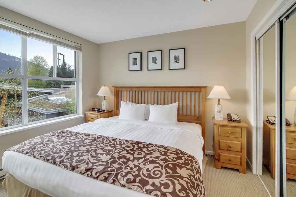 Whistler Town Plaza By Latour Hotels And Resorts 외부 사진