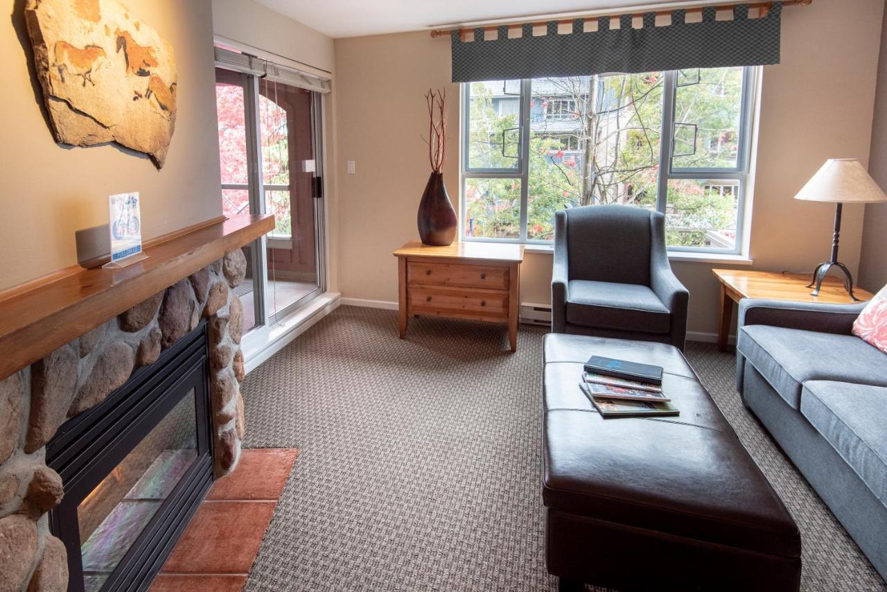 Whistler Town Plaza By Latour Hotels And Resorts 외부 사진