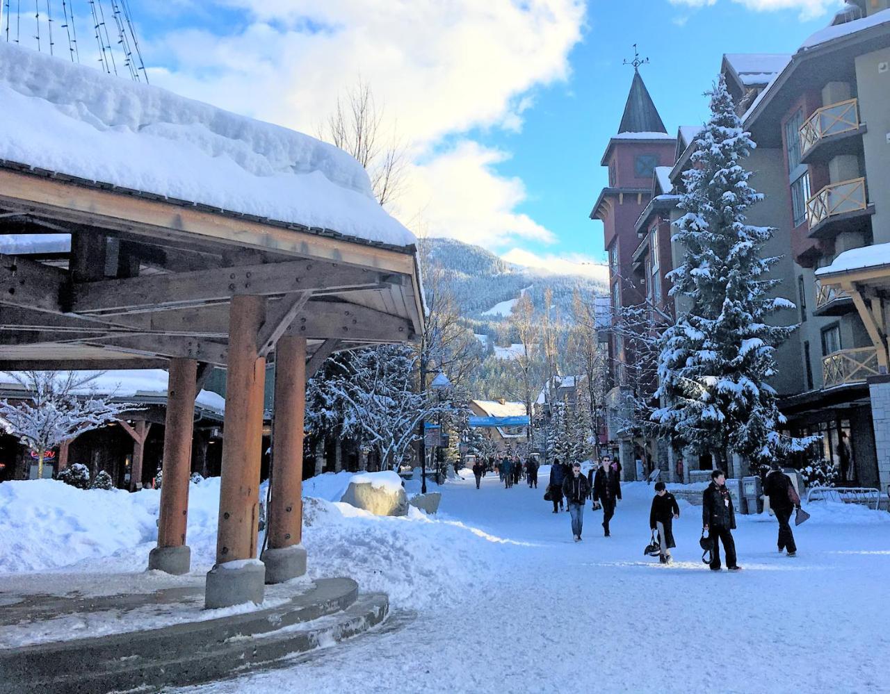 Whistler Town Plaza By Latour Hotels And Resorts 외부 사진