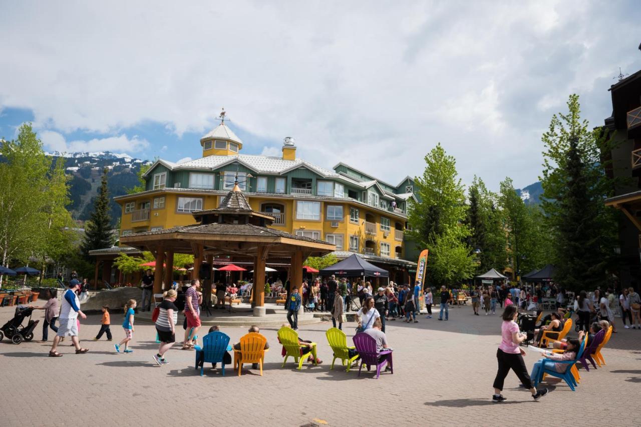 Whistler Town Plaza By Latour Hotels And Resorts 외부 사진
